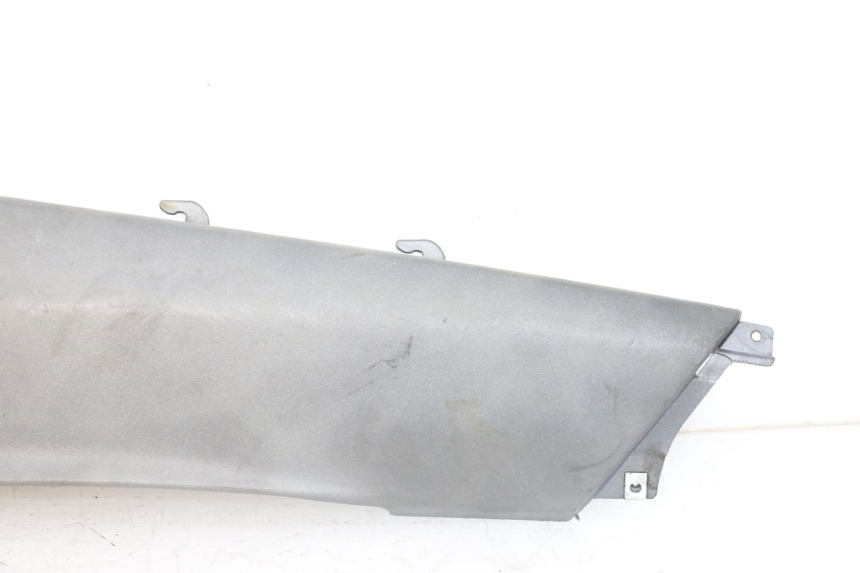 photo de LEFT REAR LOWER BODY PANEL PIAGGIO X9 125 (2000 - 2003)