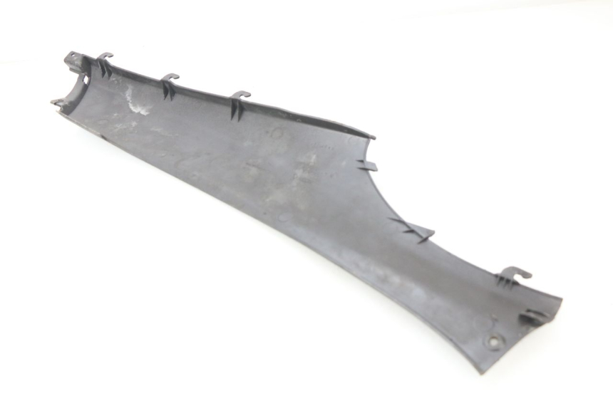 photo de LEFT REAR LOWER BODY PANEL PIAGGIO X9 EVOLUTION 125 (2003 - 2007)