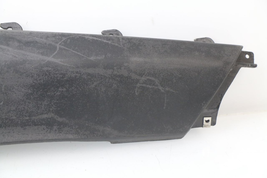 photo de LEFT REAR LOWER BODY PANEL PIAGGIO X9 EVOLUTION 125 (2003 - 2007)