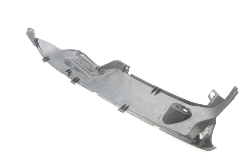 photo de LEFT REAR LOWER BODY PANEL GILERA RUNNER SP 50 (2009 - 2017) - Zoom on usage condition