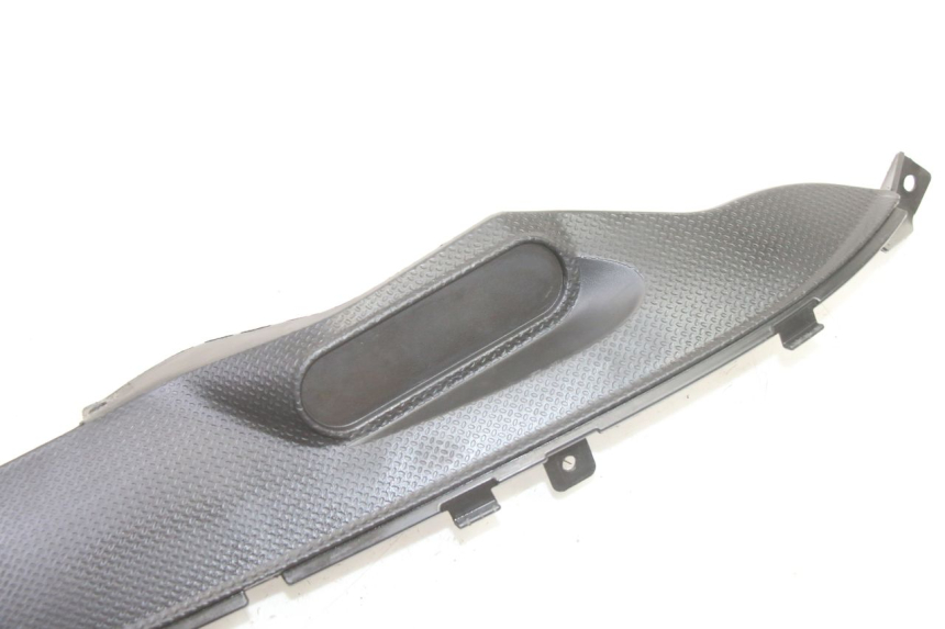 photo de REAR LEFT BELLY PANEL GILERA RUNNER SP 50 (2006 - 2008)