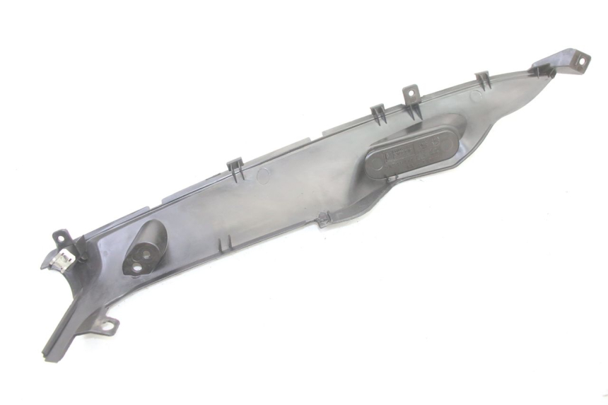 photo de REAR LEFT BELLY PANEL GILERA RUNNER SP 50 (2006 - 2008)