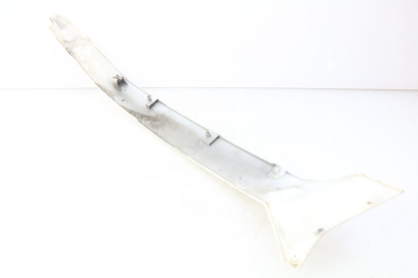 photo de LEFT REAR LOWER BODY PANEL PIAGGIO VESPA GTS IGET ABS 125 (2017 - 2023)