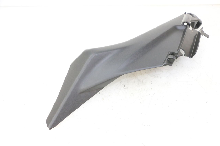 photo de REAR LEFT BELLY PANEL YAMAHA XMAX X-MAX 125 (2021 - 2025)