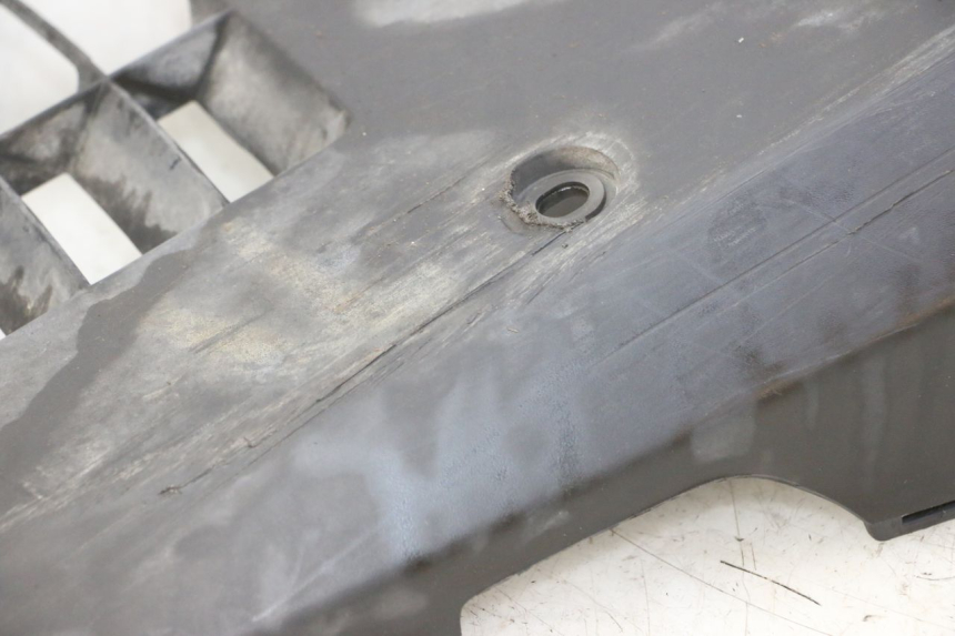 photo de LOWER BODY SHELL SUZUKI BURGMAN 125 (2007 - 2014)