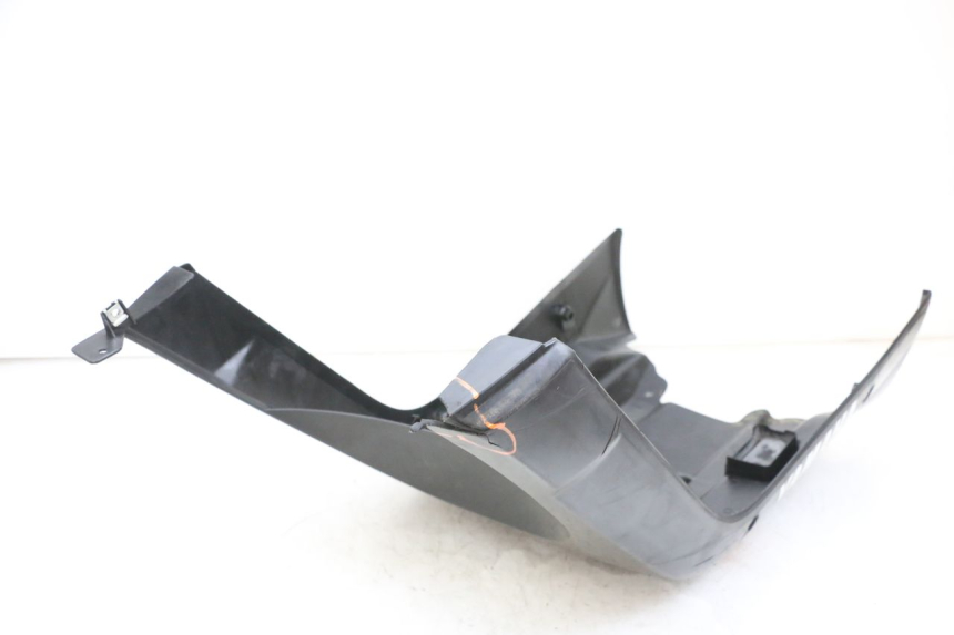 photo de LOWER BODY SHELL YAMAHA BW'S EASY 50 (2013 - 2016) - Zoom on usage condition