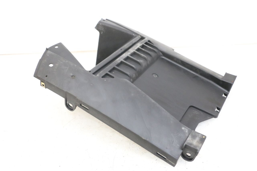 photo de LOWER BODY SHELL KYMCO DINK STREET 125 (2009 - 2014)