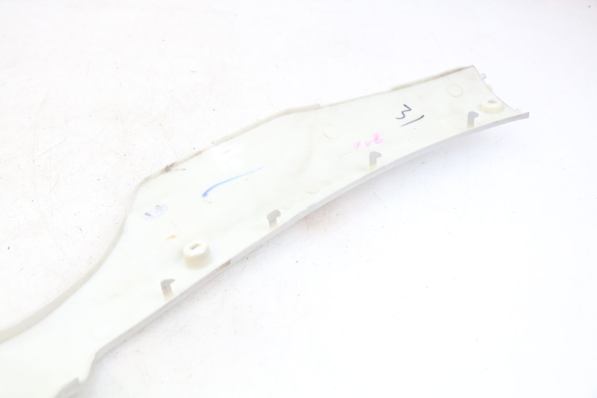 photo de RIGHT LOWER SIDE PANEL BAOTIAN BT 49 QT-9 50 (2006 - 2010)