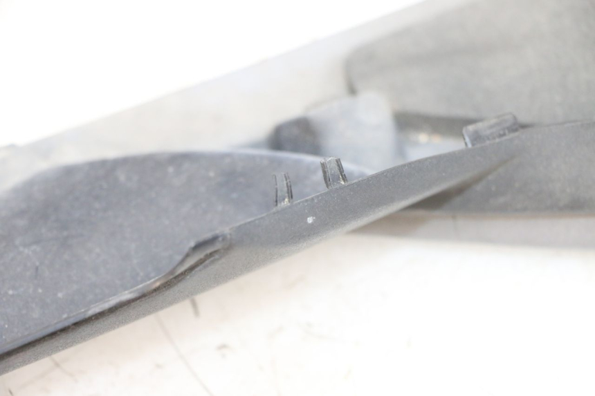 photo de RIGHT BELLY PANEL SUZUKI BURGMAN 650 (2013 - 2020)