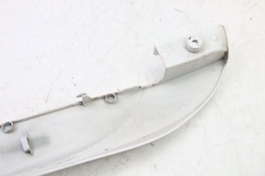 photo de RIGHT LOWER SIDE PANEL SYM FIDDLE 3 III 125 (2014 - 2020)