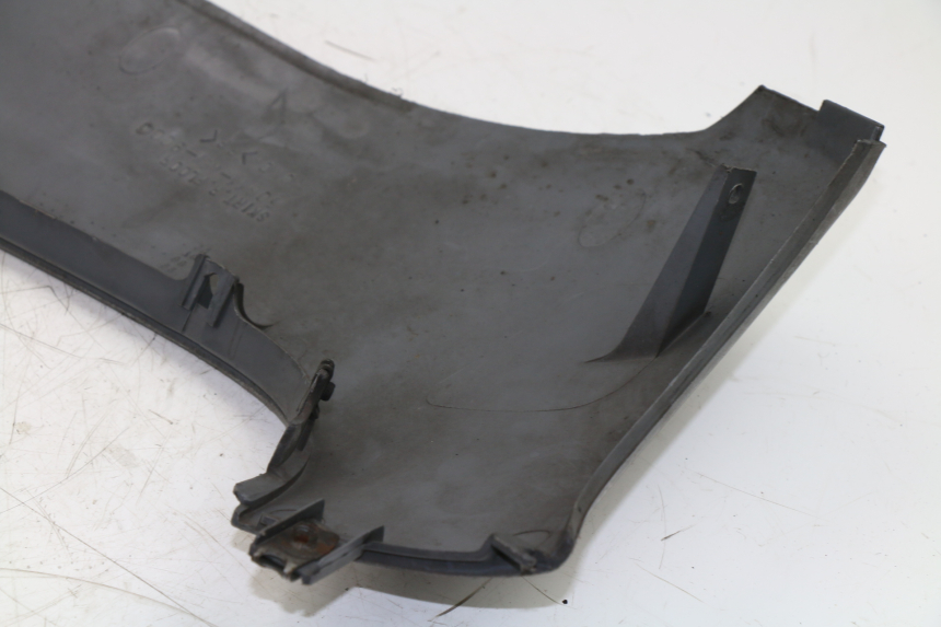 photo de RIGHT LOWER SIDE PANEL HONDA FES PANTHEON 2T 125 (1998 - 2002)