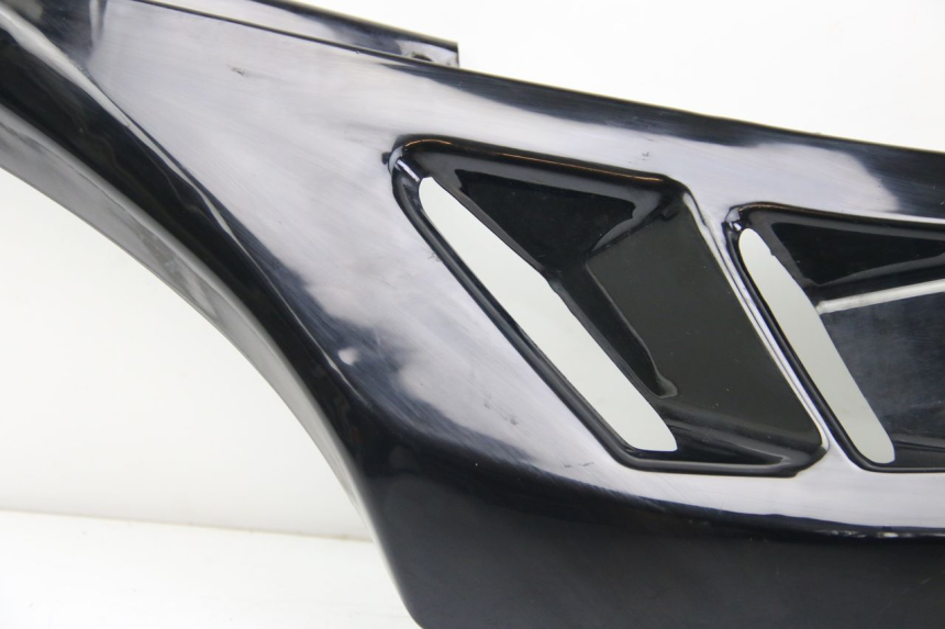 photo de RIGHT LOWER SIDE PANEL REVATTO IMPERATOR 125 (2007 - 2015)