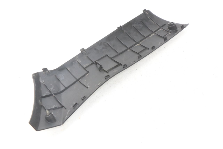 photo de RIGHT LOWER SIDE PANEL PEUGEOT KISBEE 4T 50 (2010 - 2017)