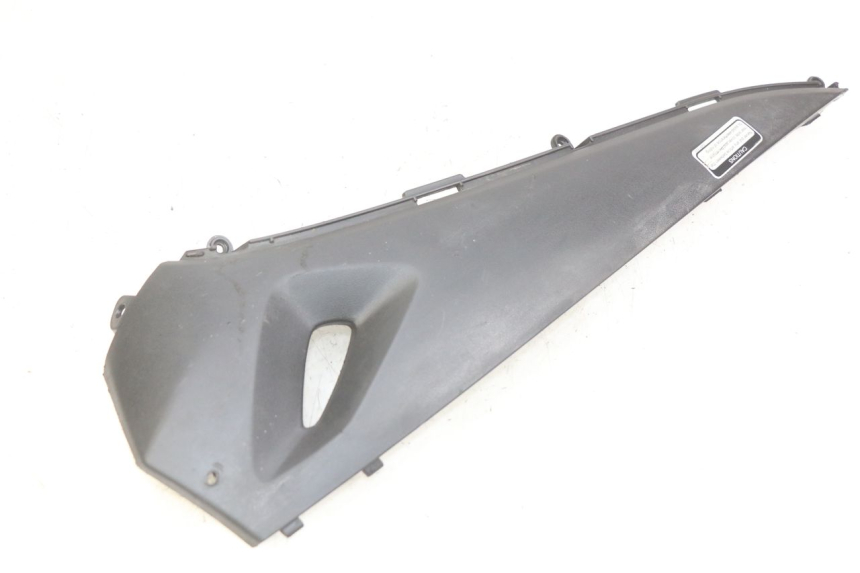 photo de RIGHT LOWER SIDE PANEL KYMCO AGILITY 16+ 4T 50 (2018 - 2023)