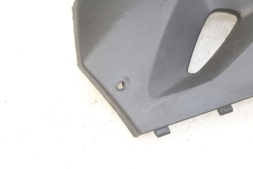 photo de RIGHT LOWER SIDE PANEL KYMCO AGILITY 16+ 4T 50 (2018 - 2023)