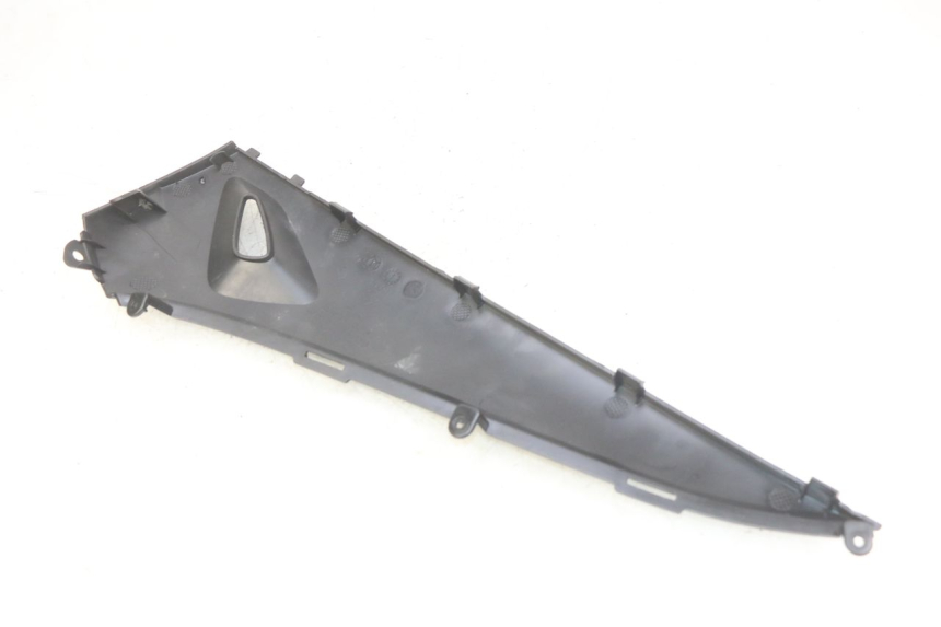 photo de RIGHT LOWER SIDE PANEL KYMCO AGILITY 16+ 4T 50 (2018 - 2023)
