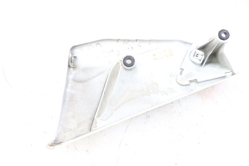 photo de RIGHT BELLY PANEL MOTO GUZZI NORGE 8V GT 1200 (2011 - 2016)