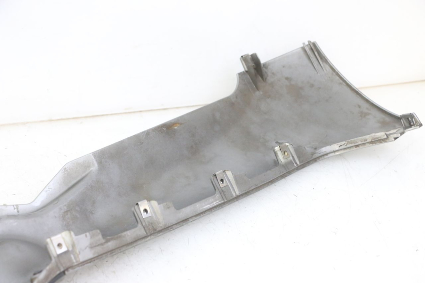 photo de RIGHT BELLY PANEL PIAGGIO MP3 LT 300 (2010 - 2016)