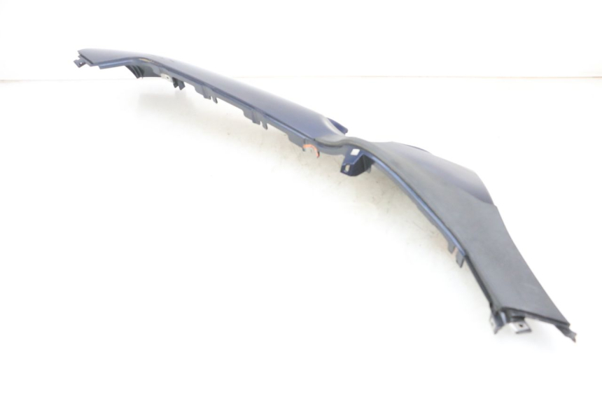 photo de RIGHT BELLY PANEL PIAGGIO MP3 RL 250 (2007 - 2010) - Surface and material condition