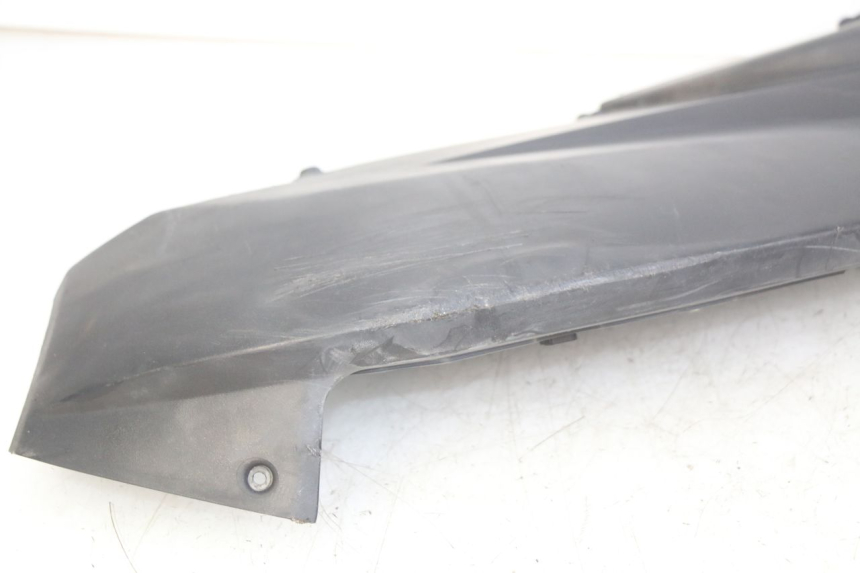 photo de RIGHT LOWER SIDE PANEL PEUGEOT SATELIS 125 (2006 - 2009)