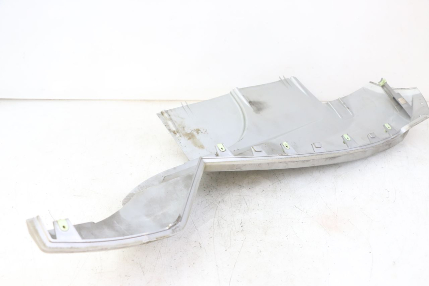 photo de RIGHT BELLY PANEL PEUGEOT SATELIS 125 (2010 - 2012)