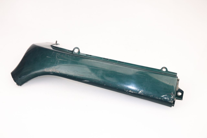 photo de RIGHT LOWER SIDE PANEL PEUGEOT SV 125 (1991 - 1994)