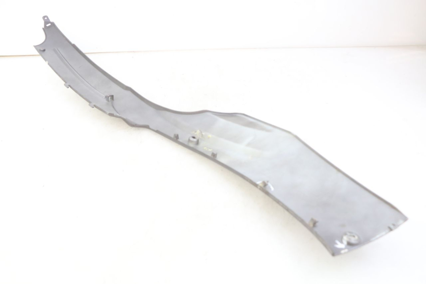 photo de RIGHT LOWER SIDE PANEL PEUGEOT V-CLIC VCLIC 50 (2007 - 2013)