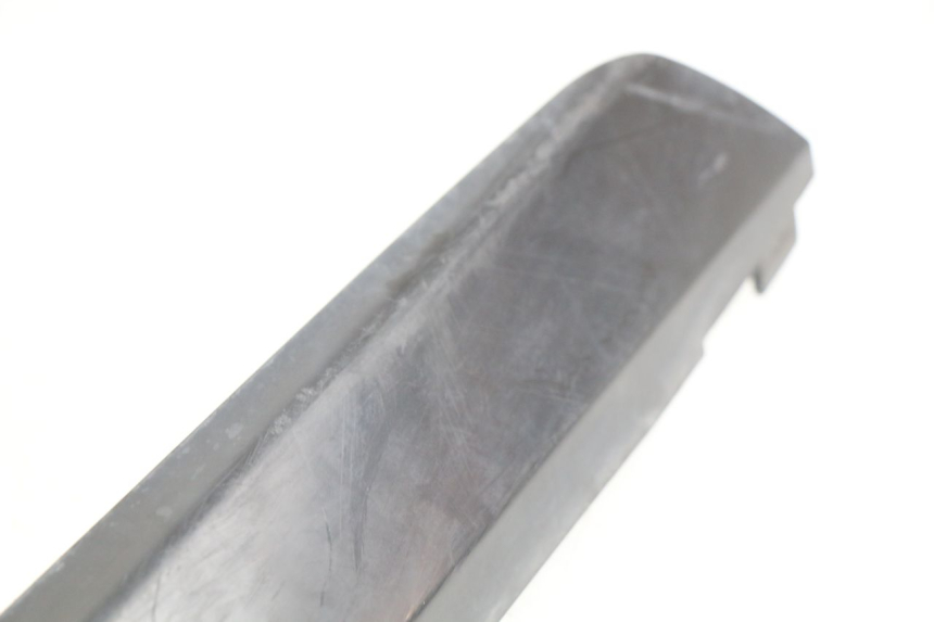 photo de RIGHT LOWER SIDE PANEL PIAGGIO BEVERLY 125 (2010 - 2015)