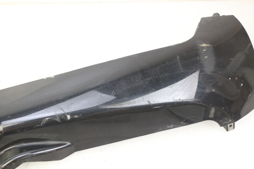 photo de RIGHT LOWER SIDE PANEL PIAGGIO MP3 125 (2006 - 2014)