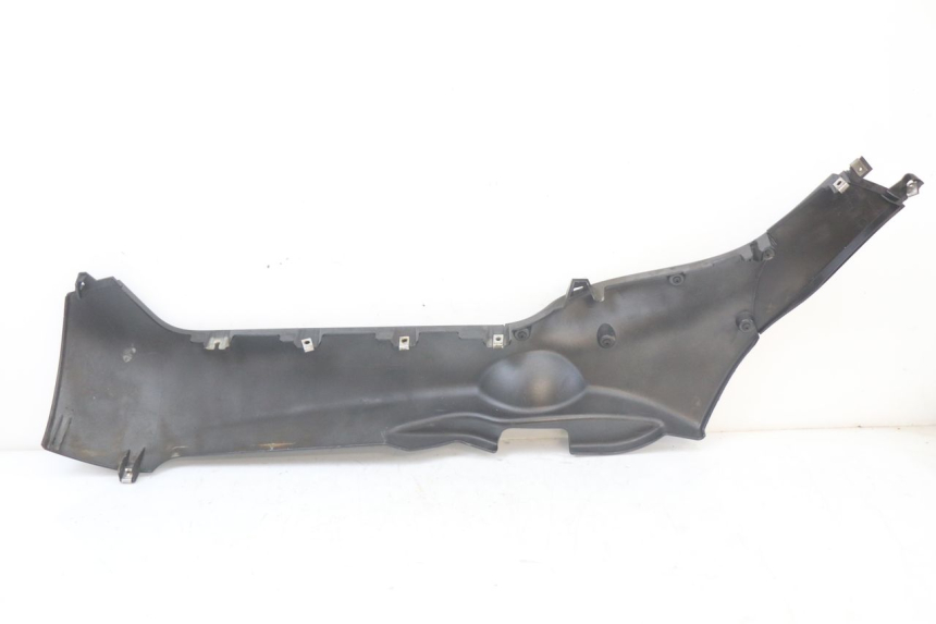 photo de RIGHT LOWER SIDE PANEL PIAGGIO MP3 LT 400 (2007 - 2012)