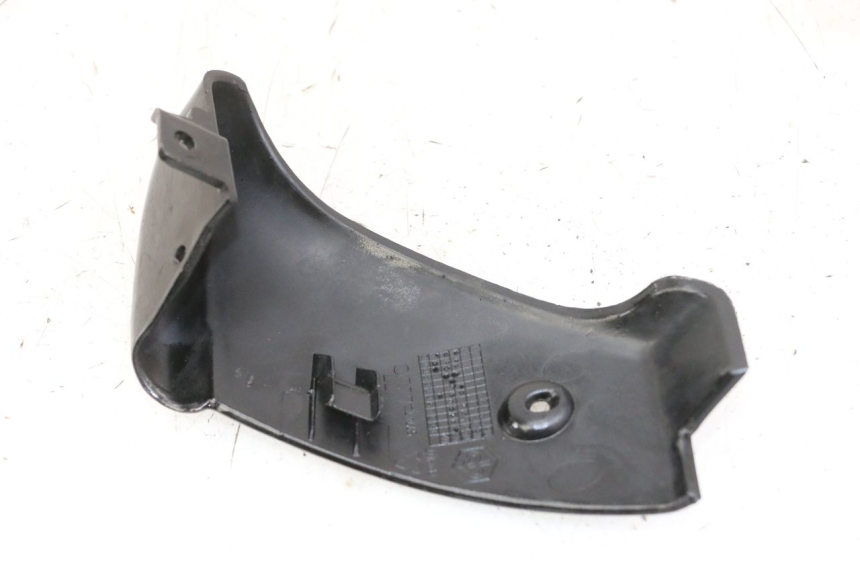 photo de RIGHT BELLY PANEL PIAGGIO VESPA GRANTURISMO 200 (2004 - 2005)