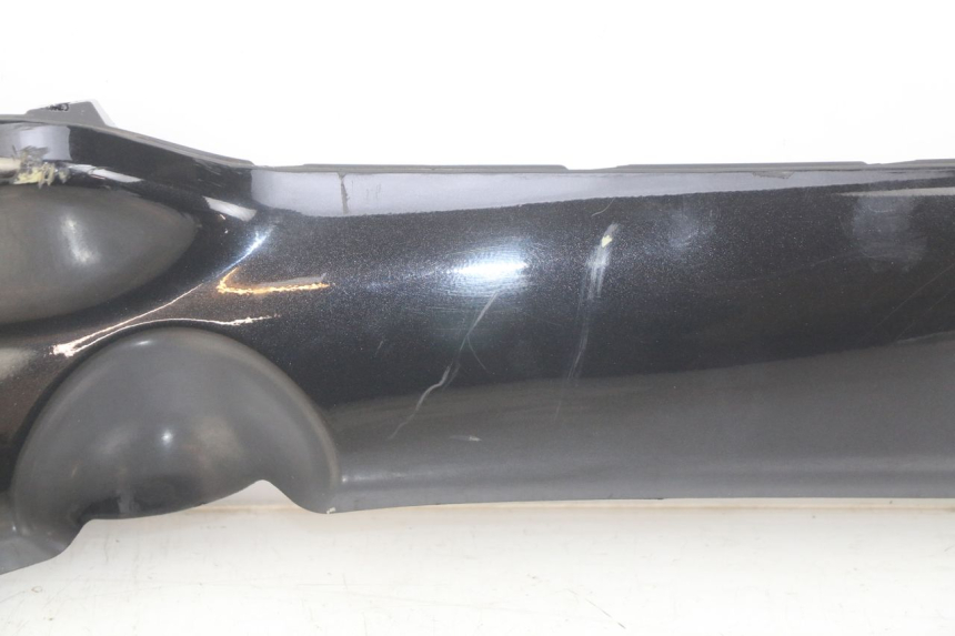 photo de RIGHT LOWER SIDE PANEL PIAGGIO XEVO - X EVO 125 (2007 - 2016)