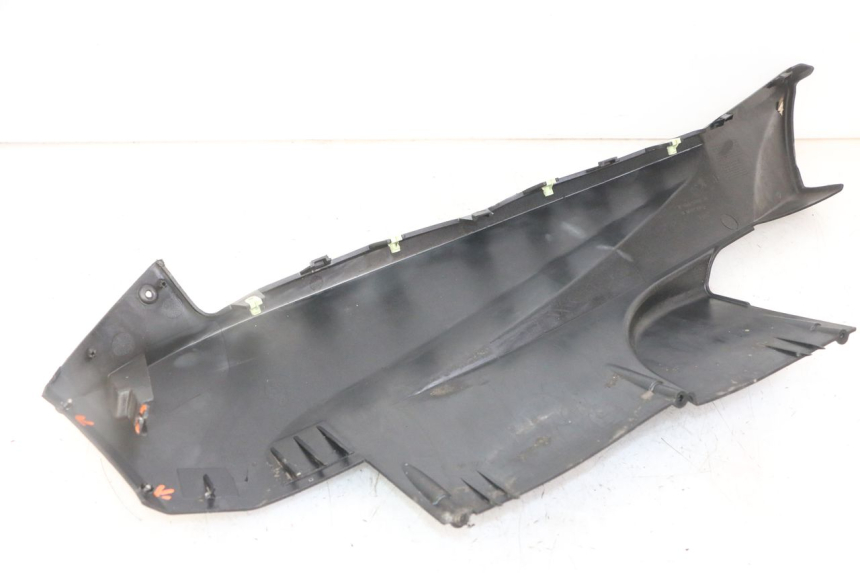 photo de RIGHT BELLY PANEL PEUGEOT SATELIS 125 (2013 - 2018)