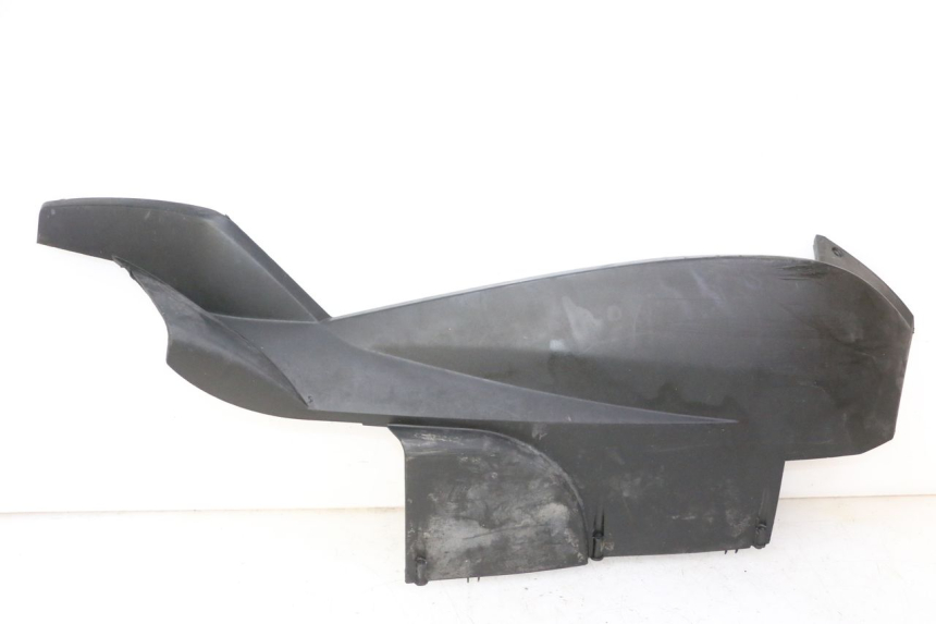 photo de RIGHT LOWER SIDE PANEL PEUGEOT SATELIS 125 (2006 - 2009)