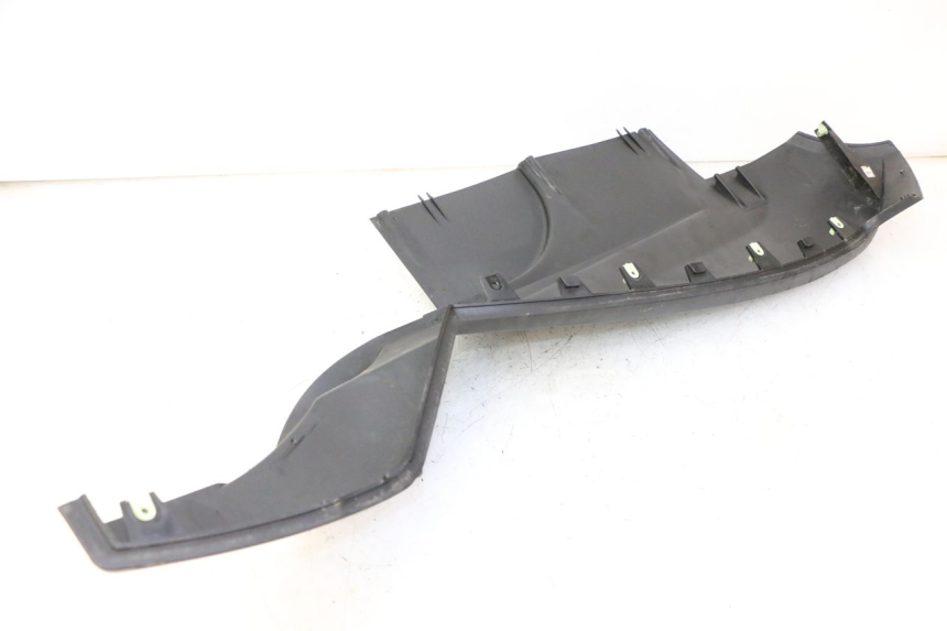 photo de RIGHT LOWER SIDE PANEL PEUGEOT SATELIS 125 (2006 - 2009)