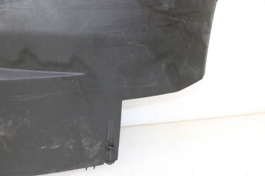 photo de RIGHT LOWER SIDE PANEL PEUGEOT SATELIS 125 (2006 - 2009)