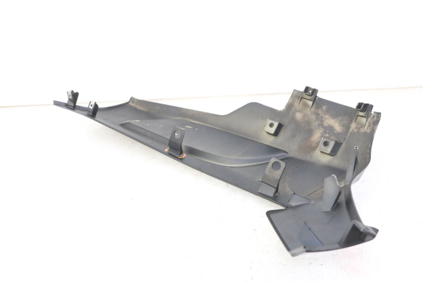 photo de RIGHT LOWER SIDE PANEL APRILIA SXR 50 (2021 - 2023)