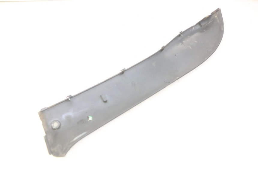 photo de RIGHT LOWER SIDE PANEL SYM FIDDLE 2 125 (2010 - 2013)