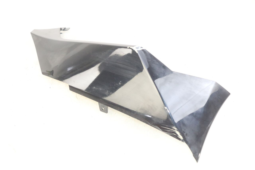 photo de RIGHT LOWER SIDE PANEL HONDA VISION NSC R 50 (2013 - 2015)