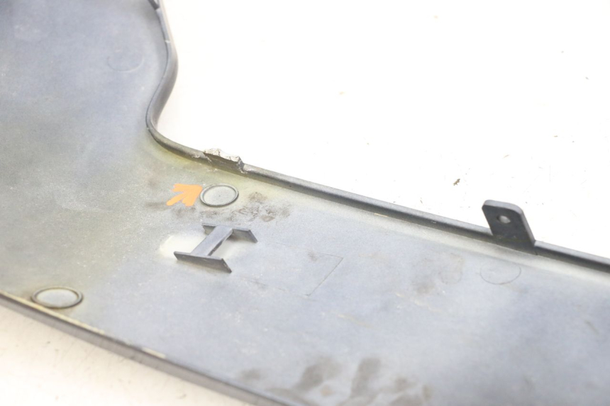 photo de RIGHT BELLY PANEL KYMCO XCITING 250 (2006 - 2009)