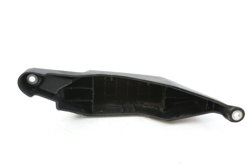 photo de RIGHT LOWER SIDE PANEL YAMAHA MT-07 MT07 700 (2018 - 2020)