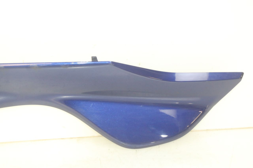 photo de RIGHT LOWER SIDE PANEL YAMAHA YP MAJESTY 400 (2004 - 2008)