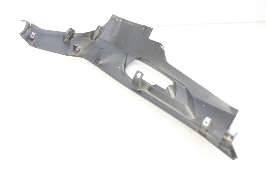 photo de LEFT LOWER FAIRING APRILIA SXR 50 (2021 - 2023)
