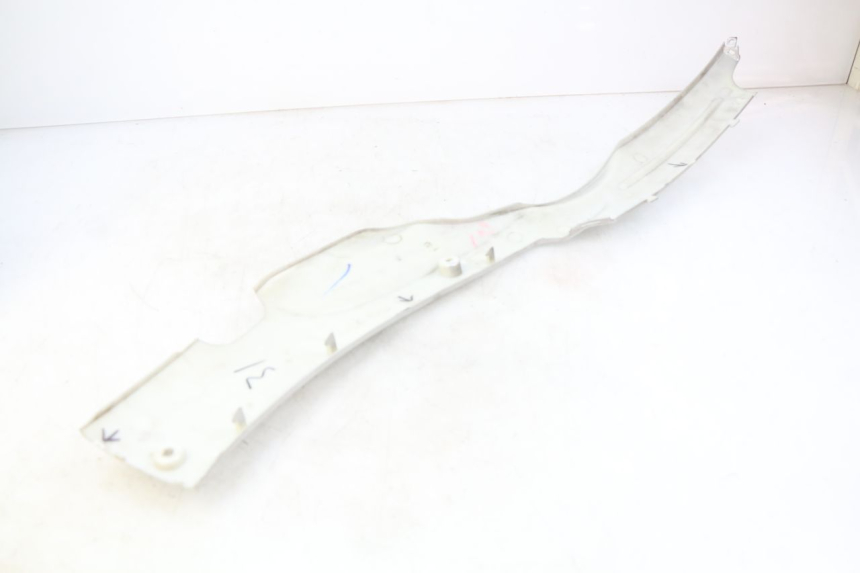 photo de LEFT LOWER FAIRING BAOTIAN BT 49 QT-9 50 (2006 - 2010)