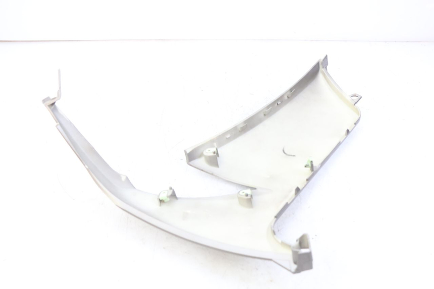 photo de LEFT LOWER FAIRING PEUGEOT CITYSTAR AIR 125 (2014 - 2017)