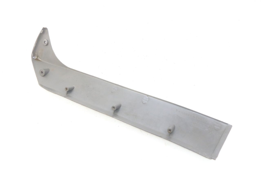 photo de LEFT LOWER FAIRING SUZUKI CP 80 (1985 - 1996)