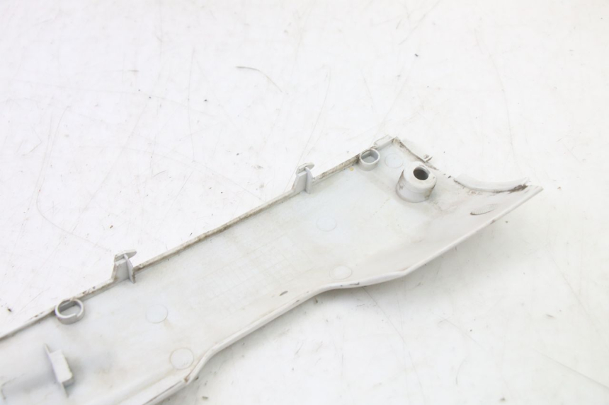 photo de LEFT LOWER FAIRING SYM FIDDLE 3 III 125 (2014 - 2020)
