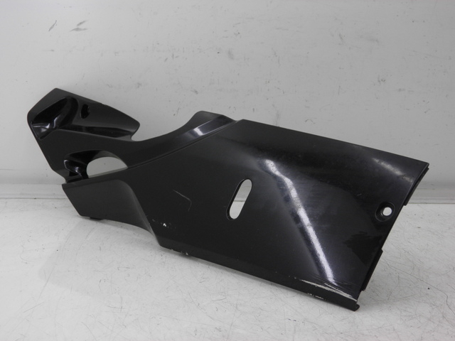 photo de LEFT BELLY PANEL HONDA FES PANTHEON 125 (2003 - 2007)