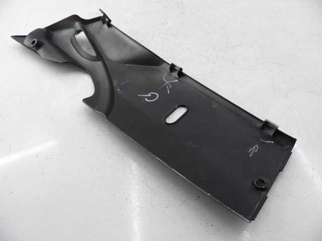 photo de LEFT BELLY PANEL HONDA FES PANTHEON 125 (2003 - 2007)