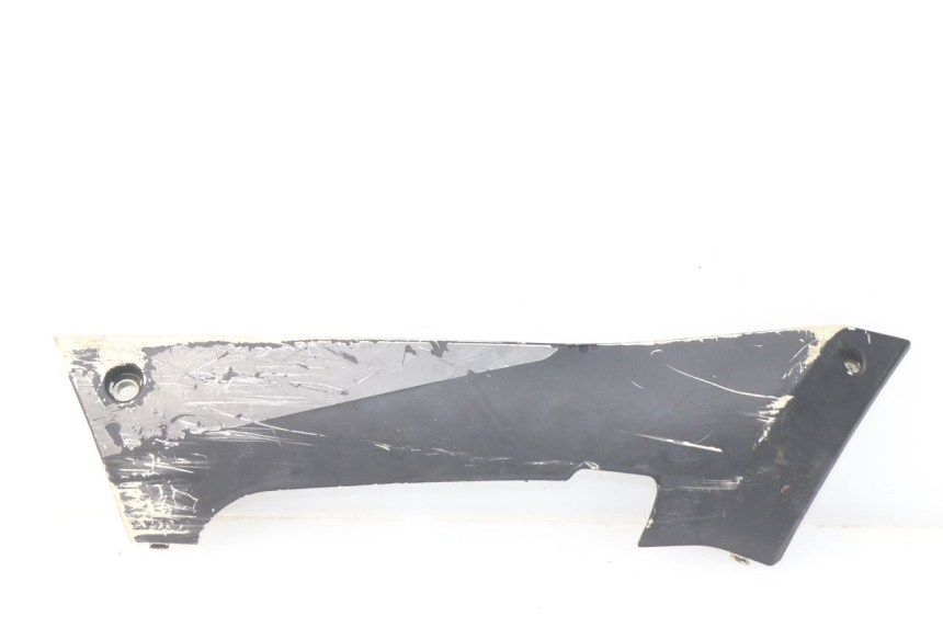 photo de LEFT LOWER FAIRING PEUGEOT KISBEE 4T 50 (2018 - 2022)